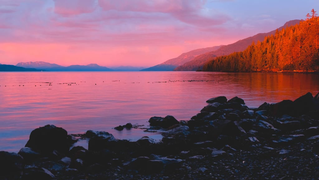 Sonnenuntergang in der Johnstone Strait
