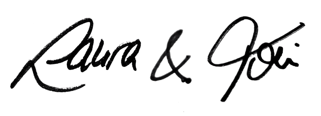 Schwarz gescannte handschriftliche Unterschriften auf weißem Hintergrund, hochkontrastig.