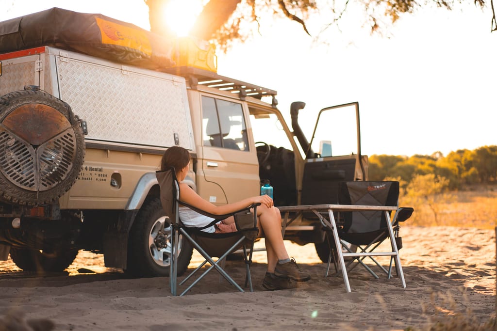 Auf einer Campsite in Savuti in Botswana